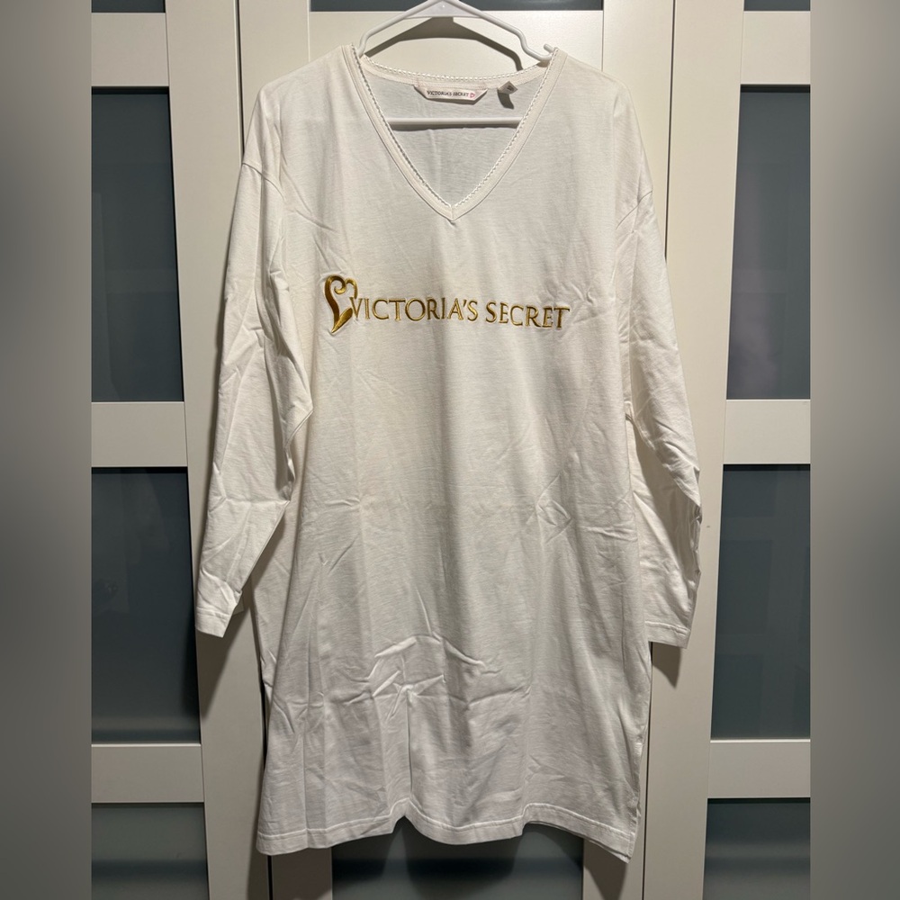 Victoria's Secret White and Gold Cotton V-Neck Night Shirt